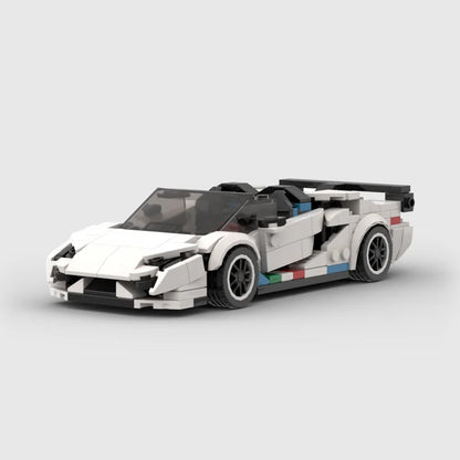 Lamborghini Aventador SVJ building brick model