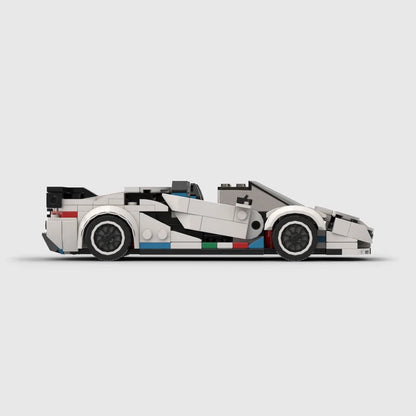 Lamborghini Aventador SVJ building brick model